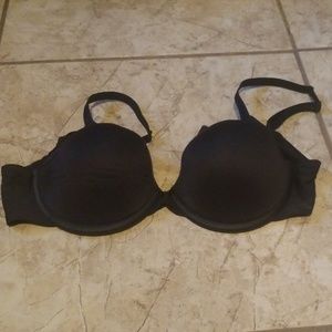 Chantelle bra